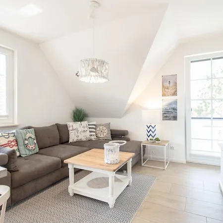 Elmsfeuer, 4 Apartment Zingst